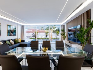 Dining - Villa Nicole wifi private Heated Pool (Callao Salvaje)