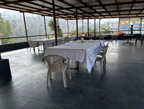 Restaurant - Hotel Mansarovar (Abu Road)