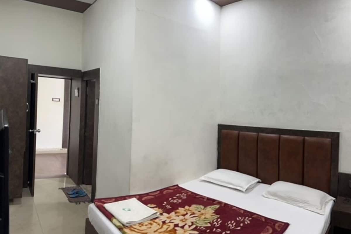 Deluxe Room | Free WiFi