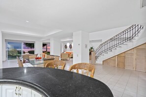 Interior - Seafront Villa in Puerto Vallarta (Puerto Vallarta)