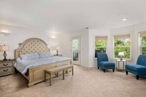 5 bedrooms, desk, free WiFi