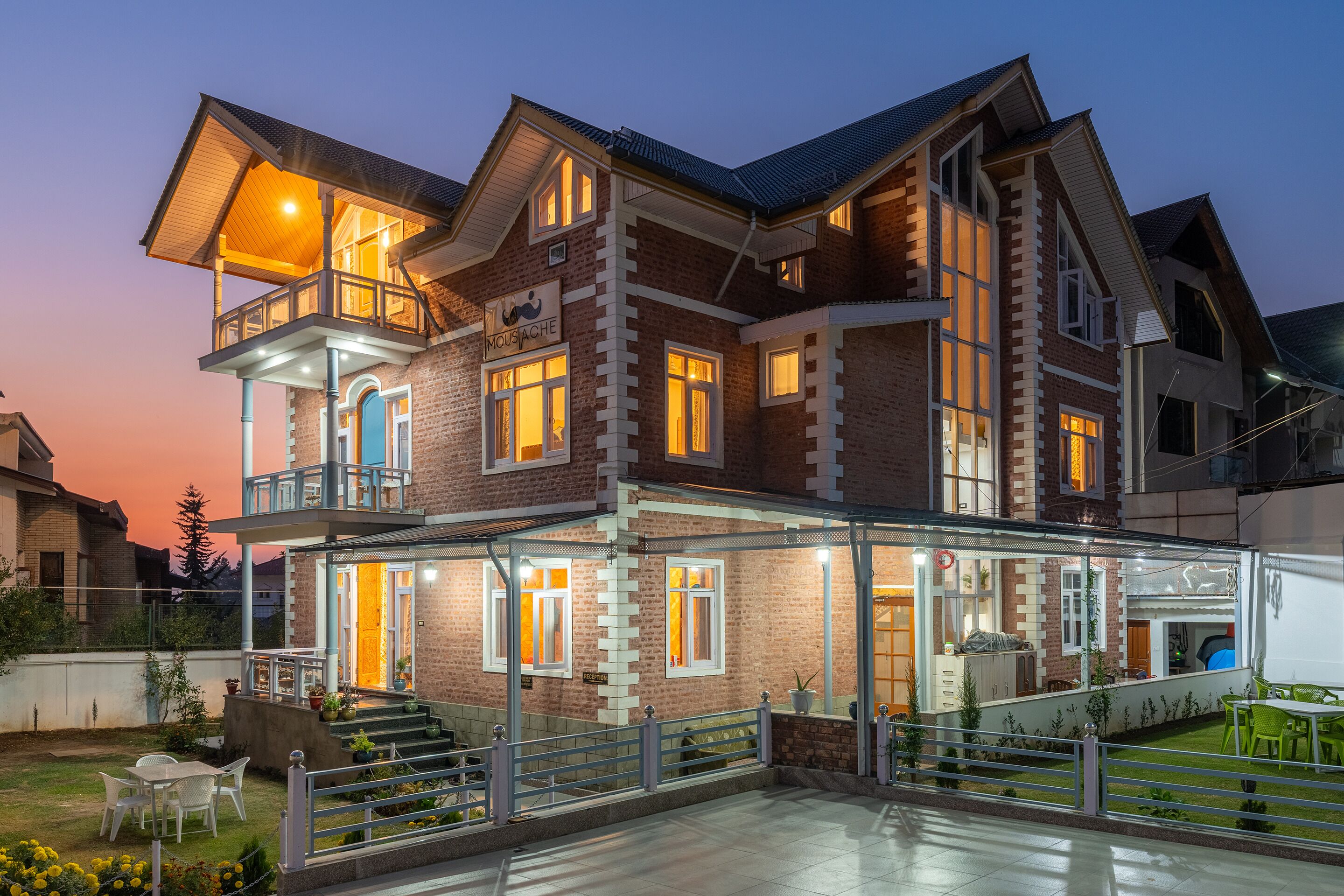 บริเวณภายนอก