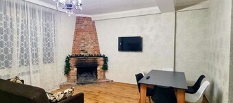 Entire 3 Bedroom Cottage for up to 8 people at Skii Resort and in Nature.