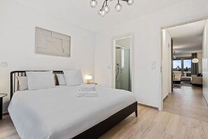 1 多间卧室、办公桌、熨斗/熨衣板、WiFi