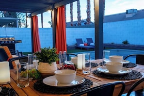 Outdoor dining