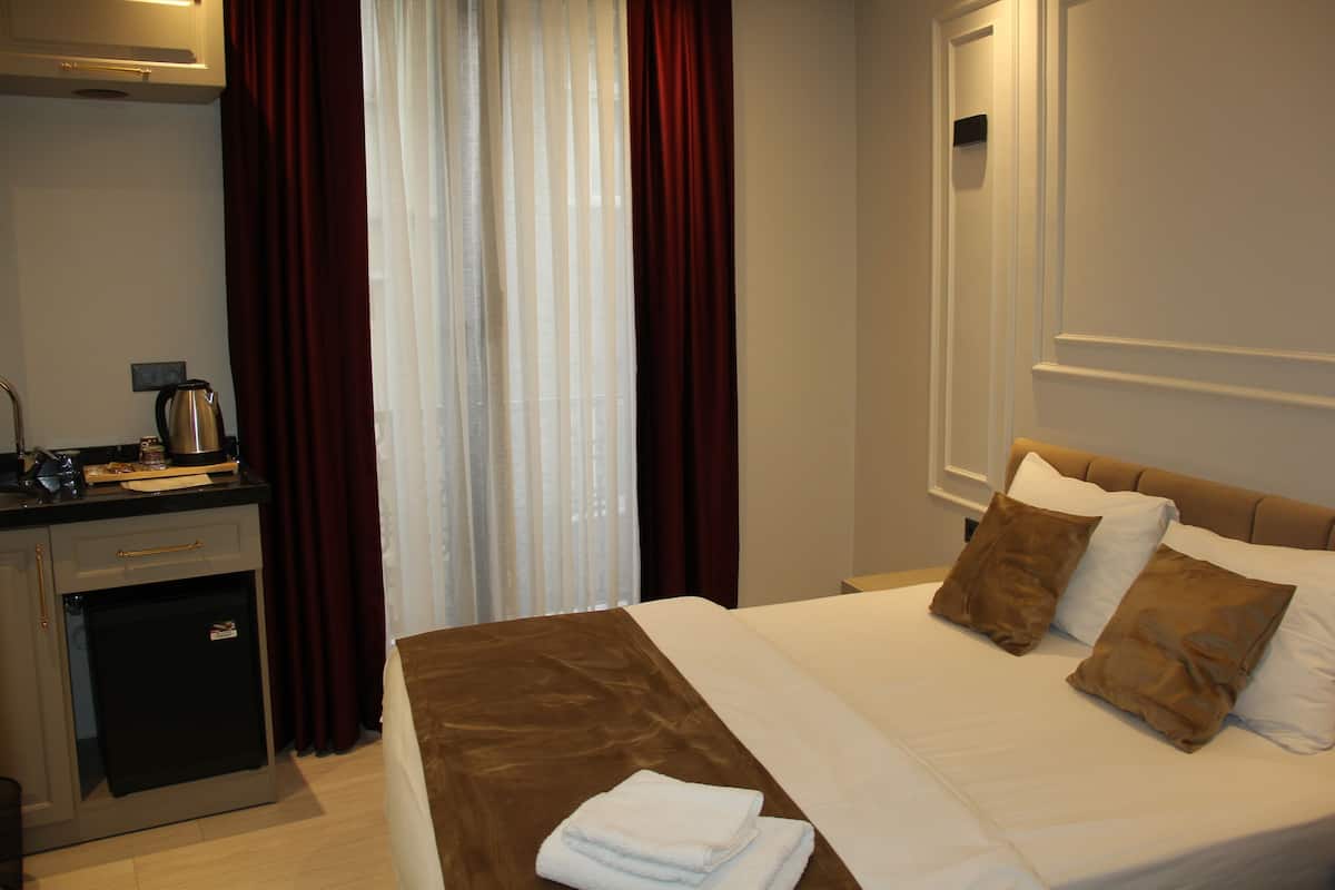Minibar, coffres-forts dans les chambres, chambres insonorisées