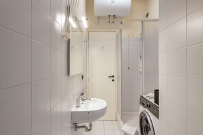 Dusch, hårtork och bidé