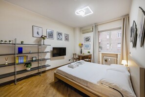 1 غرفة نوم ومكواة/لوح كي وواي فاي وملاءات أسرّة