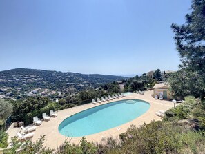 Pool - Superbe Mazet vue mer en rez de Jardin Dans un Domaine Sécurisé (Roquebrune-sur-Argens)