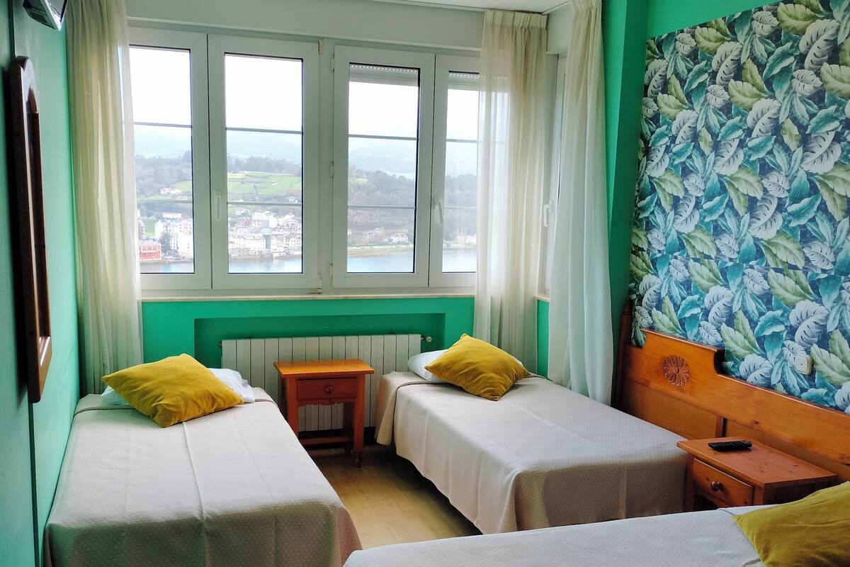 Escritorio y wifi gratis