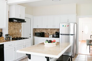 Fridge, microwave, oven, stovetop - Relaxing 3BR Home | Cozy Central Access Stay (Montgomery)