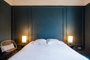 4 bedrooms, WiFi, bed sheets - Aesthetic Artistry, by Veeve (Paris)