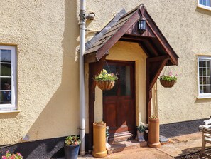 Cottage | Exterior detail - Twyford Farm Cottage (Tiverton)