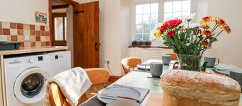 Twyford Farm Cottage