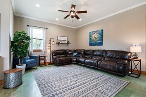 TV, stereo - NO bunk beds | Golf course & hill country views, private swimming pool, huge outdoor kitchen (Concan)