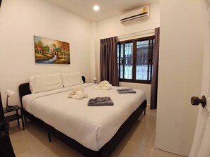2 bedrooms, iron/ironing board, WiFi, bed sheets - Bayok 11 - 2 Bedroom Villa Near Kathu Waterfall (Tambon Kathu)