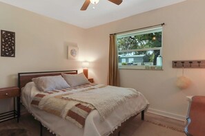 3 habitaciones, escritorio, cuna de viaje y wifi