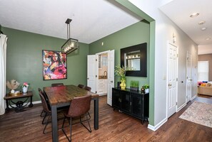 تناول الطعام