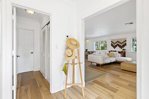 Interior - Bohemian Condo Near Las Olas and Beach (Fort Lauderdale)