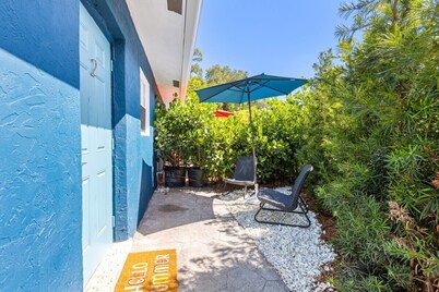 Riverside Comfort: Spacious 2BR Apartment