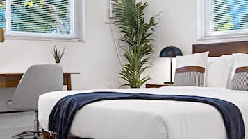 2 bedrooms, desk, iron/ironing board, travel cot