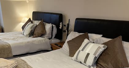 The Singlecote Hotel