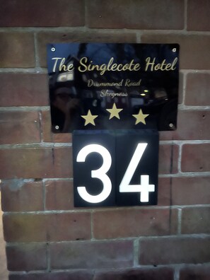 Front of property - The Singlecote Hotel (Skegness)