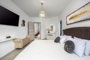 3 Schlafzimmer, Zimmersafe, Bügeleisen/Bügelbrett, Reisekinderbett