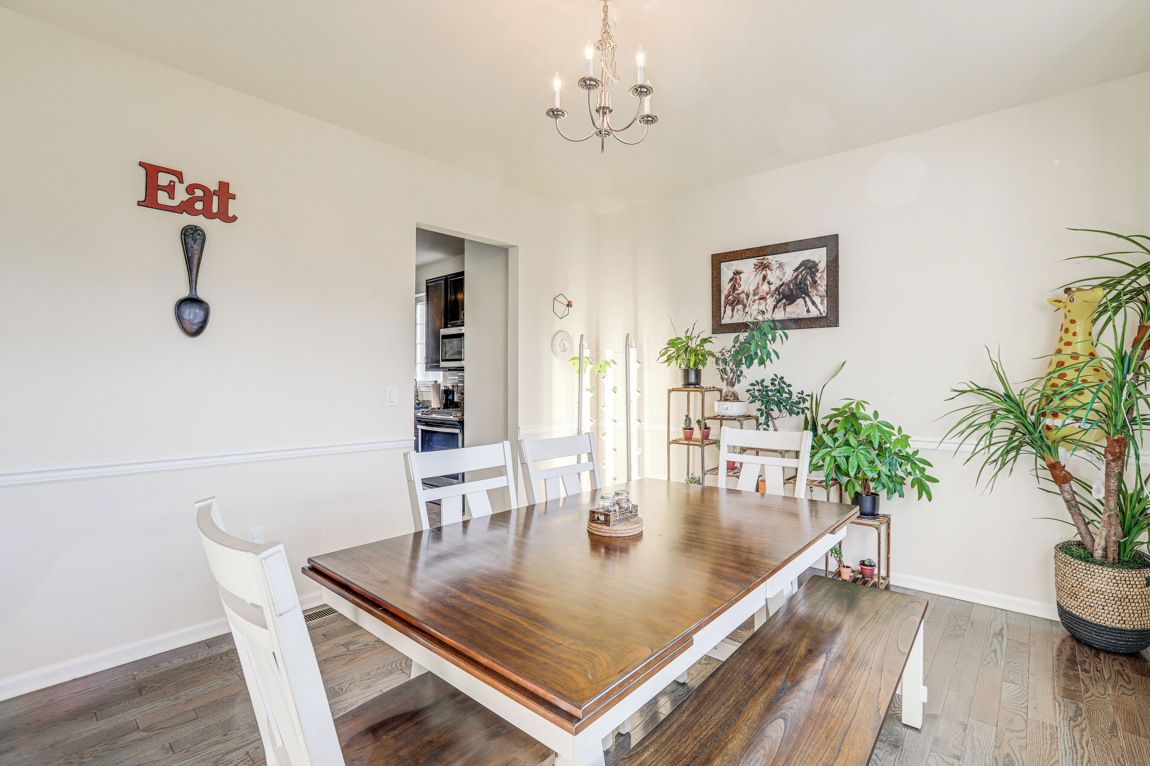 Rumah (4 Bedrooms) | Interior