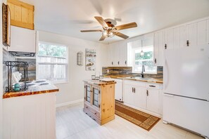 Cottage (3 Bedrooms) | Interior