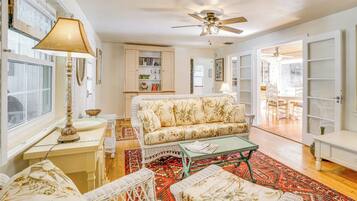 Cottage (3 Bedrooms) | Interior