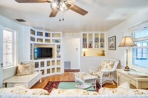 Cottage (3 Bedrooms) | Interior