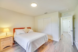 Casa (3 Bedrooms) | 3 habitaciones, tabla de planchar con plancha y ropa de cama 