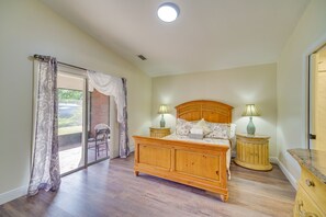 House (3 Bedrooms) | 3 bedrooms, iron/ironing board, bed sheets - Sunny Palm Bay Home w/ Screened Porch Near Beaches (Palm Bay)