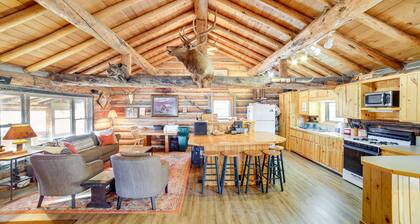 Yellowstone Cabin Getaway Near National Park