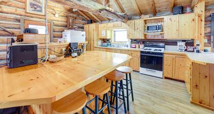Yellowstone Cabin Getaway Near National Park