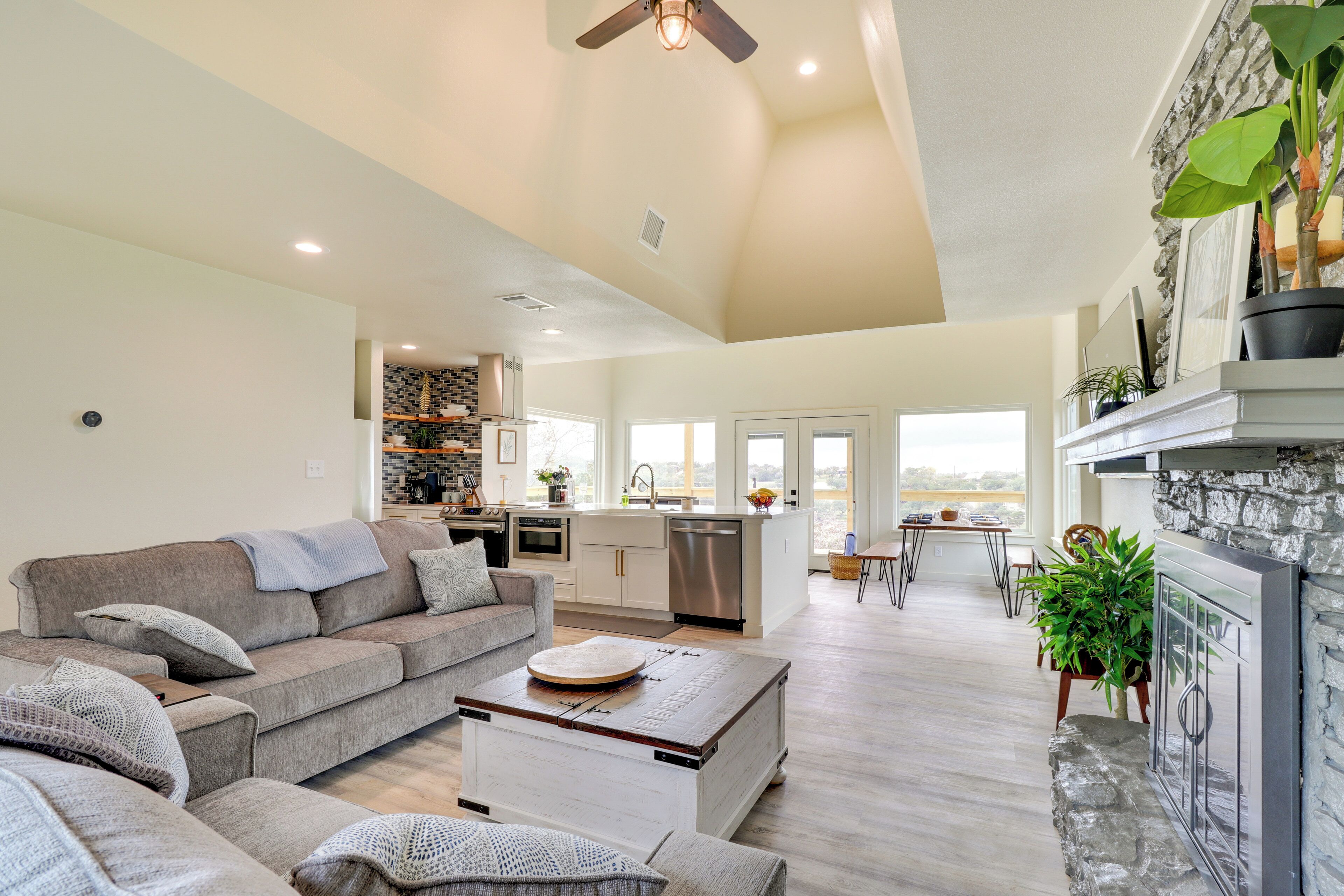 House (2 Bedrooms) | Front of property