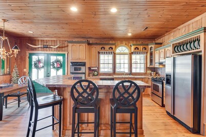 Countryside Cabin Rental ~ 10 Mi to Wadesboro!