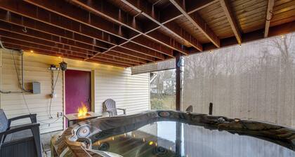 Beckley Studio w/ Private Hot Tub & Home Gym!