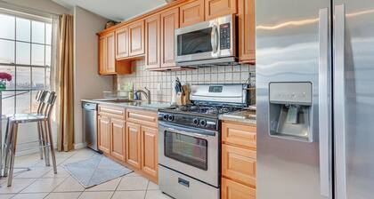 Bayfront New Jersey Escape ~ 13 Mi to Times Square