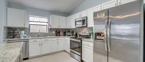 House (4 Bedrooms) | Interior