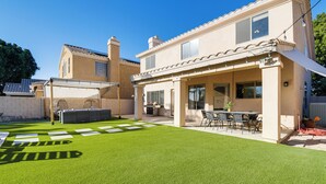 House (4 Bedrooms) | Interior - Heated Pool & Game Room: Family Home in Scottsdale (Scottsdale)