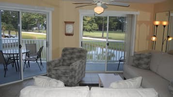 Villa, 2 Bedrooms | Living area