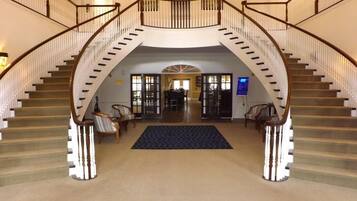 Condo, 1 Bedroom | Interior