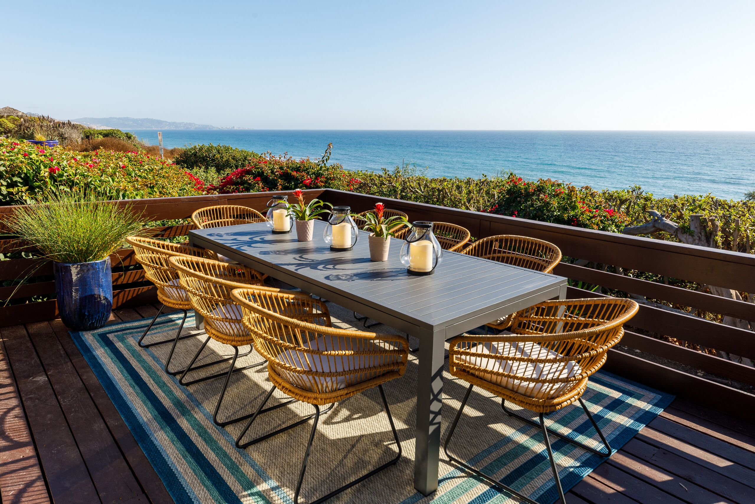 Stunning Panoramic Ocean Views, Private, Spacious Deck, Lush Landscape