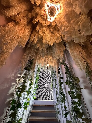 Dushi Secret Apartment for max 8 guests
on the 25th floor with amazing view 