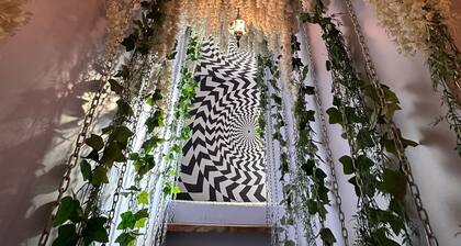 Dushi Secret Apartment for max 8 guests
on the 25th floor with amazing view