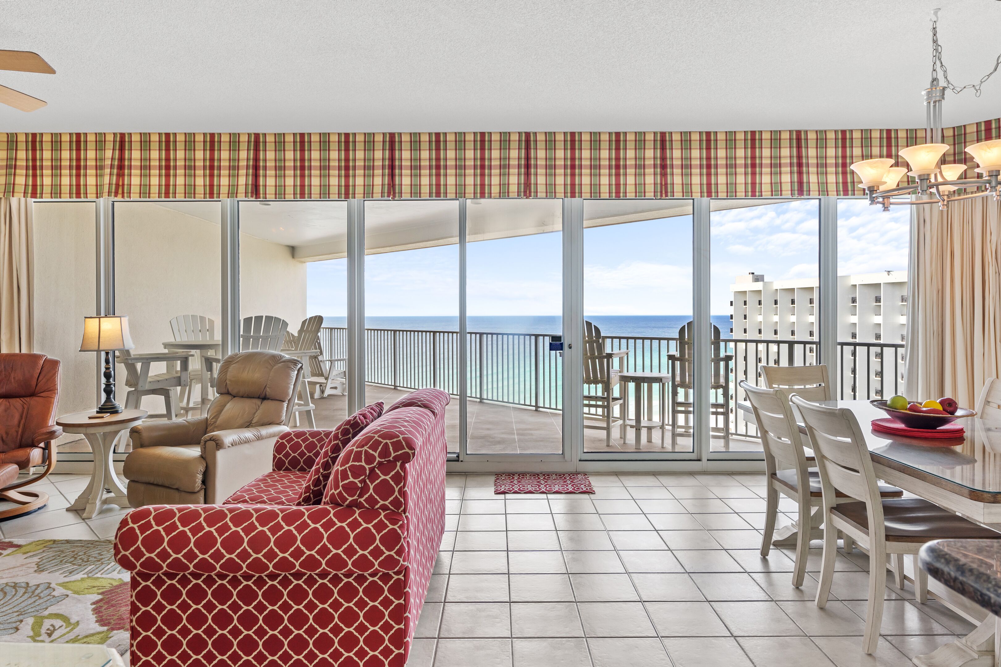 1207 Tides at Tops'l