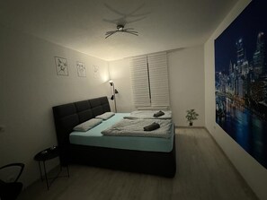 3 bedrooms, free WiFi, bed sheets