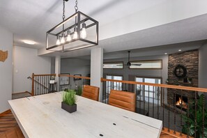 Interior - 3 bed 2.5 bath Townhome (Wadsworth)